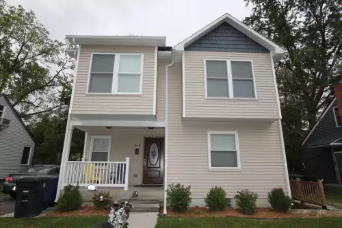 2018-11/UNIVERSITY-OF-MICHIGAN-Apartment-Building-486351.webp