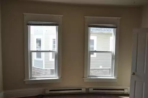 S Bed 1107 Cherry St, Oshkosh, WI 54901, USA 5