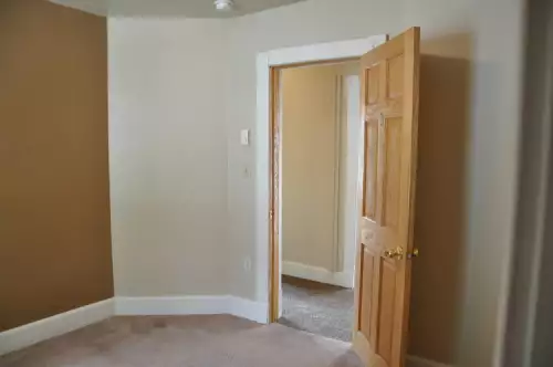 S Bed 1107 Cherry St, Oshkosh, WI 54901, USA 27