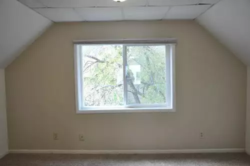 S Bed 822 Prospect Ave Oshkosh, WI 54901 3