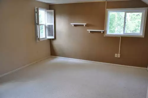 S Bed 822 Prospect Ave Oshkosh, WI 54901 4