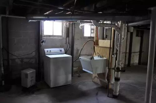 S Bed 822 Prospect Ave Oshkosh, WI 54901 21