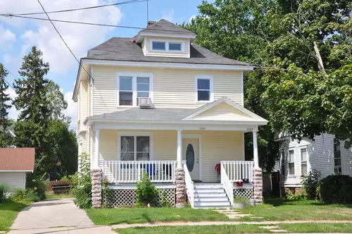 2018-11/UW-OSHKOSH-Apartment-Building-489934.webp
