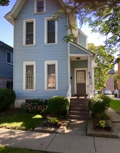 2018-12/MARQUETTE-Apartment-Building-493006.webp