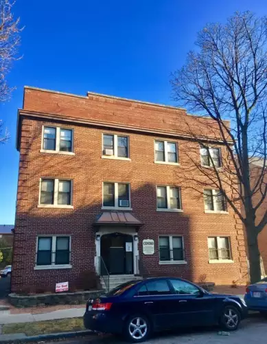 2018-12/MARQUETTE-Apartment-Building-493321.webp
