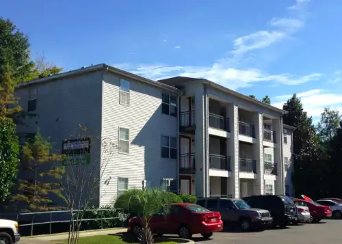 2019-01/FSU-Apartment-Building-515304.webp