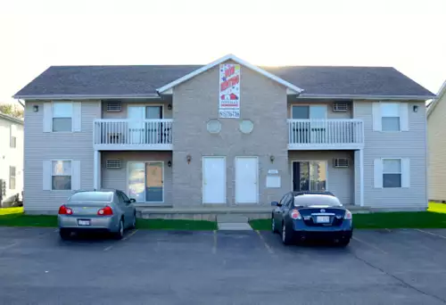 2019-01/NIU-Apartment-Building-497141.webp