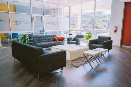 2019-01/UWM-Apartment-Building-505267.jpeg