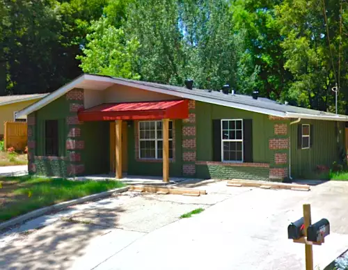 2019-02/MISSISSIPPI-STATE-Apartment-Building-532599.webp