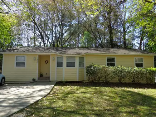 2019-03/FSU-Apartment-Building-539459.webp