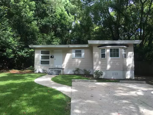 2019-03/FSU-Apartment-Building-539487.webp