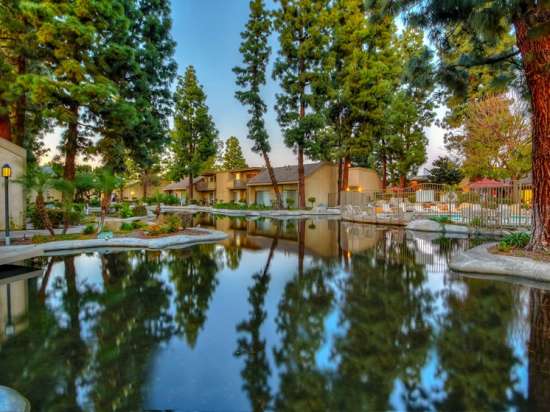California-State-University---Fullerton-Apartment-Building-554365.jpg