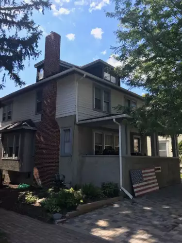 2019-09/UNIVERSITY-OF-MICHIGAN-Apartment-Building-575915.webp