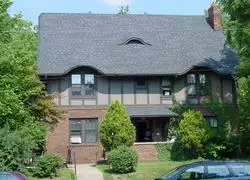 2019-09/UNIVERSITY-OF-MICHIGAN-Apartment-Building-580475.webp