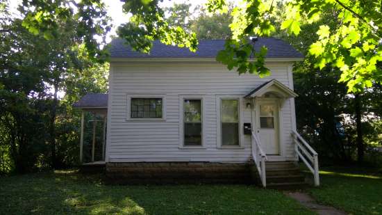 2019-09/UWEC-House-590549.jpg