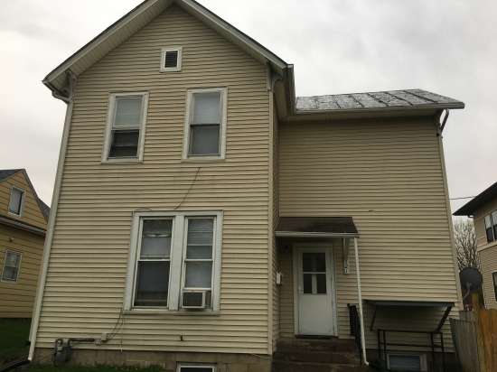 2019-10/Iowa-Apartment-Building-607927.JPG