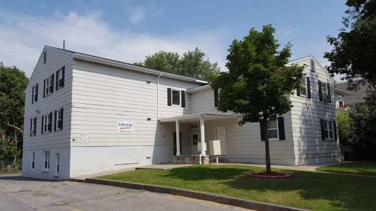 2019-10/SUNY-Plattsburgh-House-603628.jpg