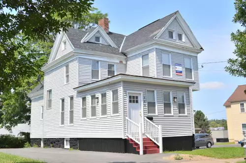 2019-10/SYRACUSE-Apartment-Building-601663.webp
