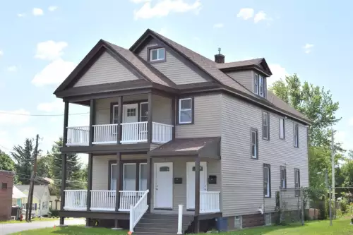 2019-10/SYRACUSE-Apartment-Building-602816.webp