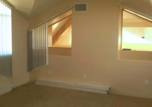 2019-12/UNIVERSITY-OF-ARIZONA-Apartment-Building-621931.webp