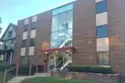 2019-12/UWM-Apartment-Building-623846.webp