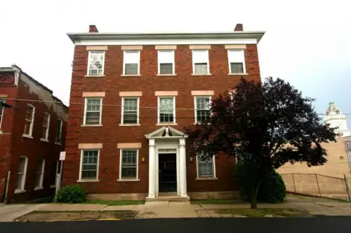 2020-02/Ohio-University-Apartment-Building-647063.webp
