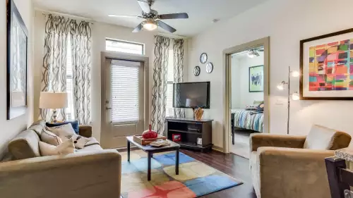 S Bed The Domain at Columbia 11