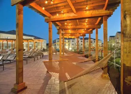 S Bed The Domain at Columbia 15