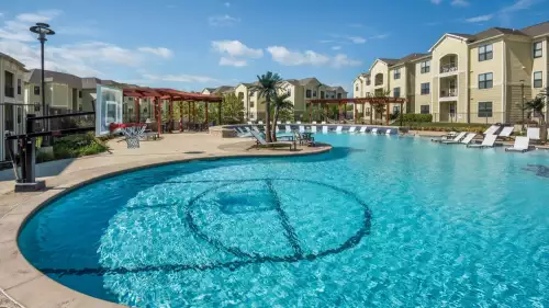 S Bed The Domain at Columbia 20