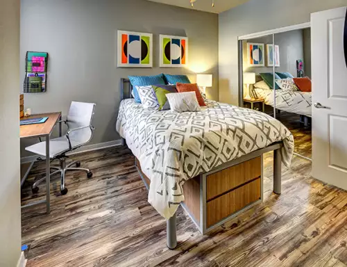 S Bed U Centre on Turner 16