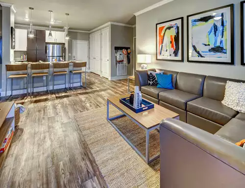 S Bed U Centre on Turner 22