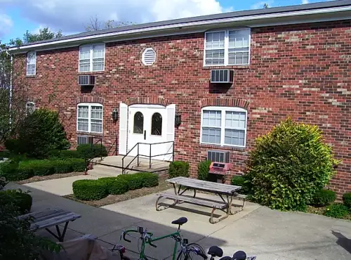 2020-06/IU-Apartment-Building-679763.webp