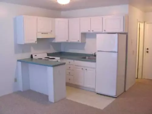2020-06/MADISON-Apartment-Building-679878.webp