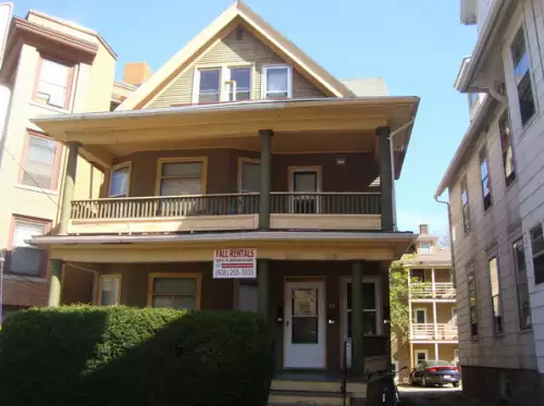 2020-06/MADISON-Apartment-Building-681101.webp