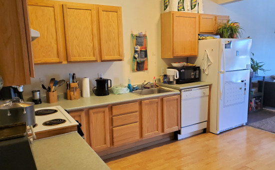 S Bed New England Apartments 7