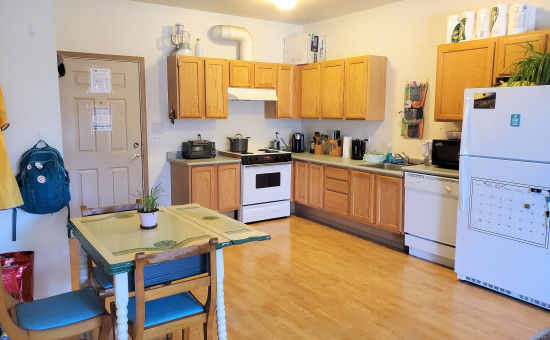 S Bed New England Apartments 6