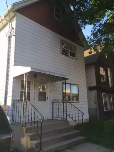 2020-07/MADISON-Apartment-Building-687860.webp
