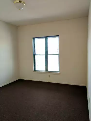 S Bed The Montecristo (1722 W. Wells) 8