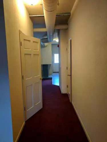 S Bed The Montecristo (1722 W. Wells) 16