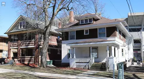2020-10/MADISON-Apartment-Building-718000.webp