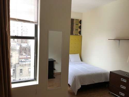 Studio 850WEST 10