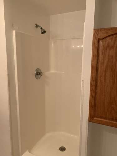 S Bed 1118 S Barstow St 14