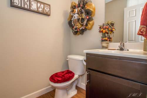 S Bed Log Hill Off College 12