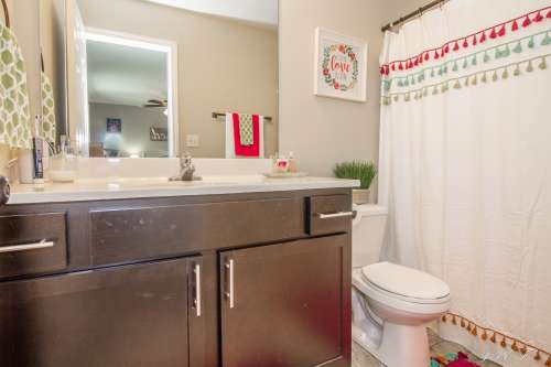 S Bed Log Hill Off College 16