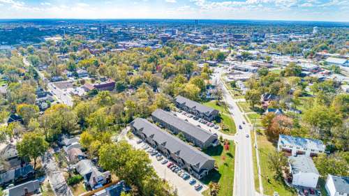 S Bed Log Hill Off College 37