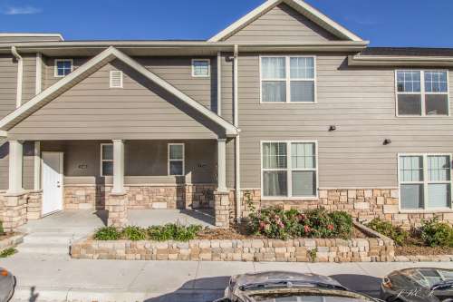 S Bed Log Hill Off College 32