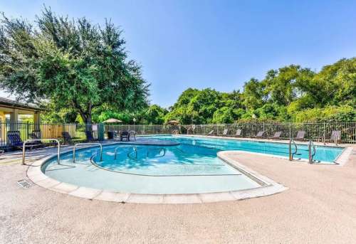 S Bed Chandler Creek Apartments 2