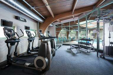 S Bed Residences on Bigelow (UPitt Student Only) 5