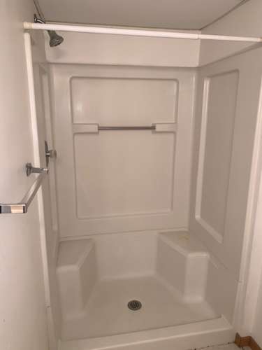 S Bed 333 Niagara St 9