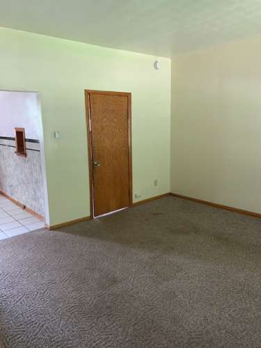 S Bed 333 Niagara St 5